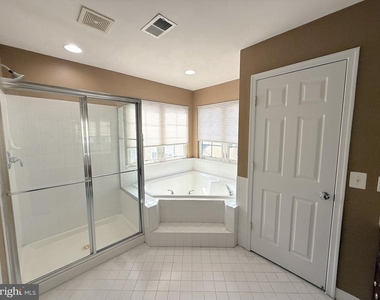 4228 Lower Park Drive - Photo Thumbnail 28