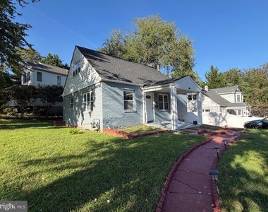 7124 Quincy Avenue - Photo Thumbnail 1