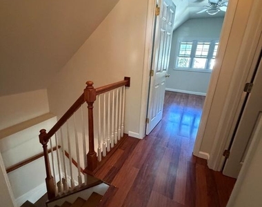 7124 Quincy Avenue - Photo Thumbnail 4