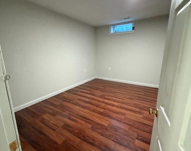 7124 Quincy Avenue - Photo Thumbnail 6