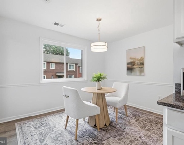 6822 Perry Penney Drive - Photo Thumbnail 16