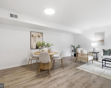 6822 Perry Penney Drive - Photo Thumbnail 6