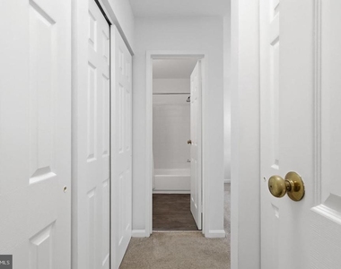 6822 Perry Penney Drive - Photo Thumbnail 25