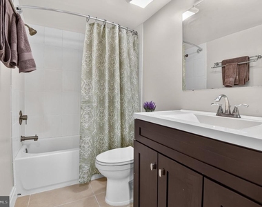 7621 Tremayne Place - Photo Thumbnail 15