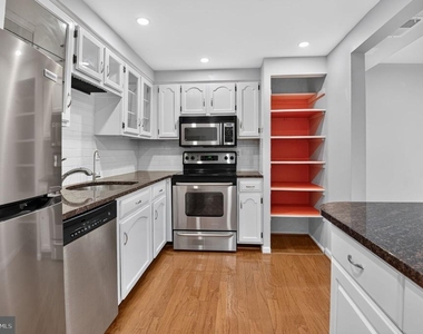 7621 Tremayne Place - Photo Thumbnail 1