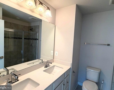 13907 Airfoil Road - Photo Thumbnail 10