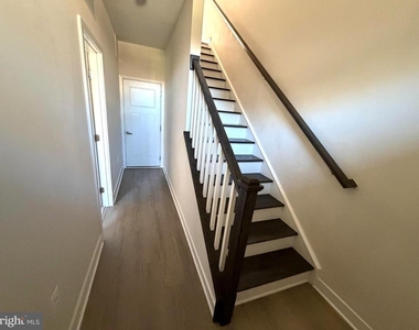 13907 Airfoil Road - Photo Thumbnail 1