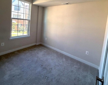 13907 Airfoil Road - Photo Thumbnail 16