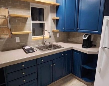 7255 Moss Lane - Photo Thumbnail 5