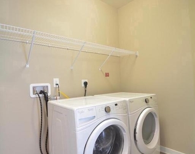 3989 Norton Place - Photo Thumbnail 30