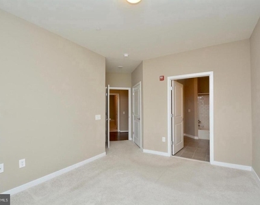 3989 Norton Place - Photo Thumbnail 20