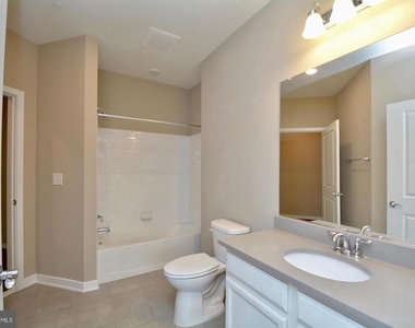 3989 Norton Place - Photo Thumbnail 21