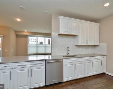 3989 Norton Place - Photo Thumbnail 15