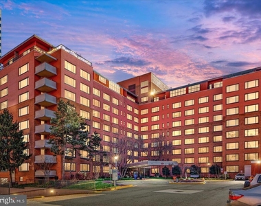 1021 Arlington Boulevard - Photo Thumbnail 19