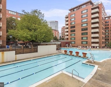 1021 Arlington Boulevard - Photo Thumbnail 15