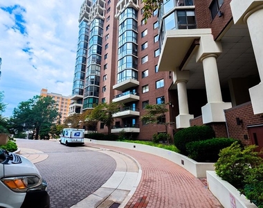 1600 N Oak Street - Photo Thumbnail 21