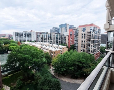 1600 N Oak Street - Photo Thumbnail 18