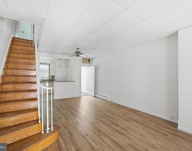 1802 Tree Street - Photo Thumbnail 1