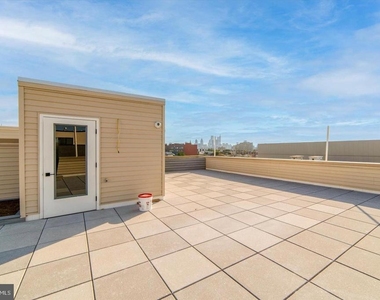1643 N 2nd Street - Photo Thumbnail 2
