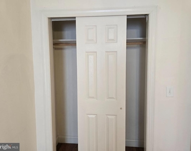 2025 N 18th Street - Photo Thumbnail 9