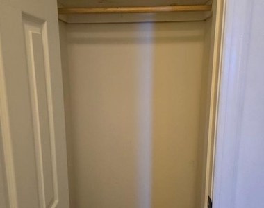 2025 N 18th Street - Photo Thumbnail 8
