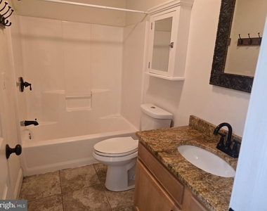 2025 N 18th Street - Photo Thumbnail 10