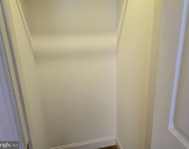2025 N 18th Street - Photo Thumbnail 7