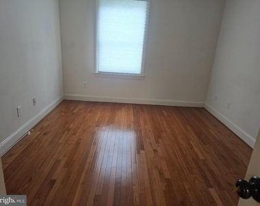 2025 N 18th Street - Photo Thumbnail 12