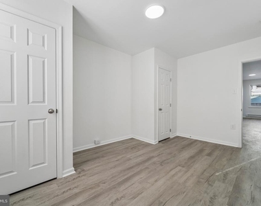 2611 N 23rd Street - Photo Thumbnail 8