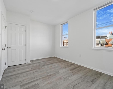 2611 N 23rd Street - Photo Thumbnail 14