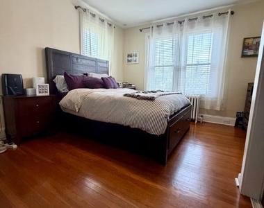 15 W Abington Avenue - Photo Thumbnail 14