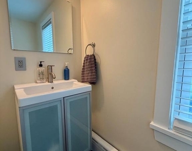 15 W Abington Avenue - Photo Thumbnail 18