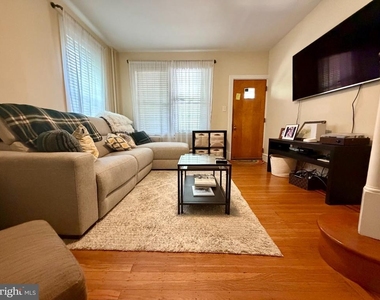 15 W Abington Avenue - Photo Thumbnail 7