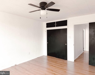 2033 S Watts Street - Photo Thumbnail 8