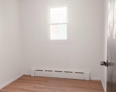 2033 S Watts Street - Photo Thumbnail 10