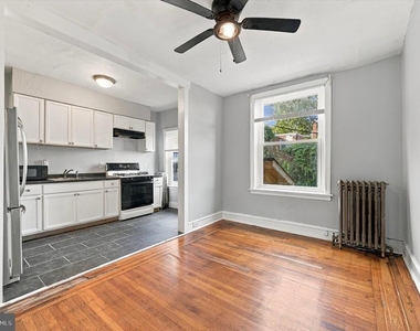 6217 W Stiles Street - Photo Thumbnail 4