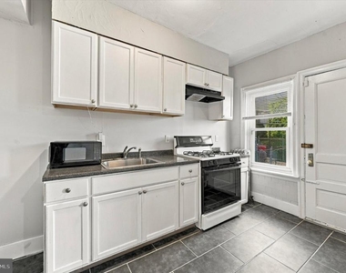 6217 W Stiles Street - Photo Thumbnail 6