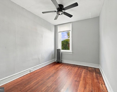 6217 W Stiles Street - Photo Thumbnail 17