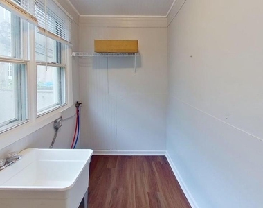 3531 Emerald Street - Photo Thumbnail 12
