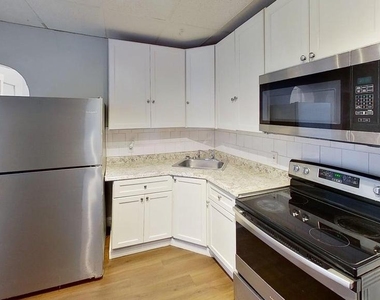 3531 Emerald Street - Photo Thumbnail 14