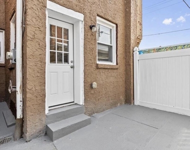 1452 S Etting Street - Photo Thumbnail 12