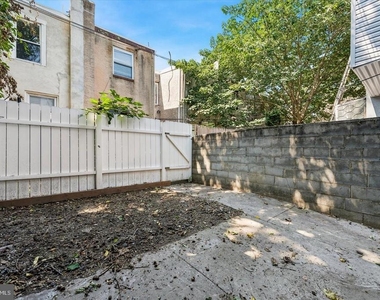 1924 S 21st Street - Photo Thumbnail 14