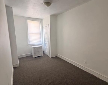 5721 Stewart Street - Photo Thumbnail 6