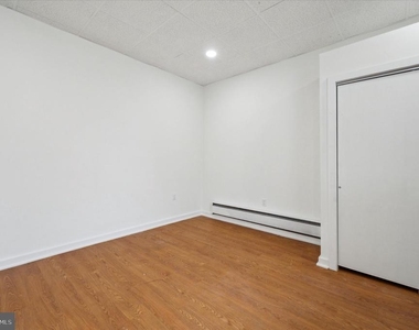 2201 S Hicks Street - Photo Thumbnail 7
