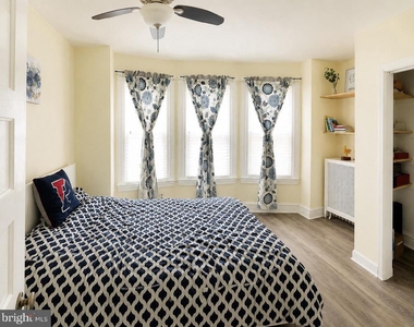 207 Lauriston Street - Photo Thumbnail 12