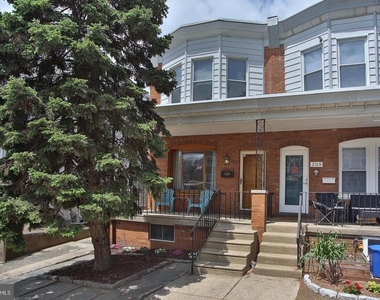 207 Lauriston Street - Photo Thumbnail 27