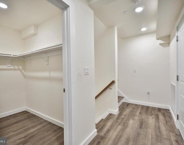 1500 N Randolph Street - Photo Thumbnail 1