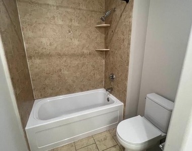 244 Krams Avenue - Photo Thumbnail 20