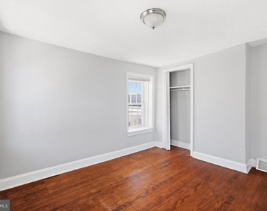 1821 Memphis Street - Photo Thumbnail 15