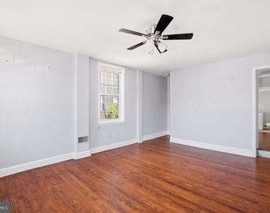 1821 Memphis Street - Photo Thumbnail 6